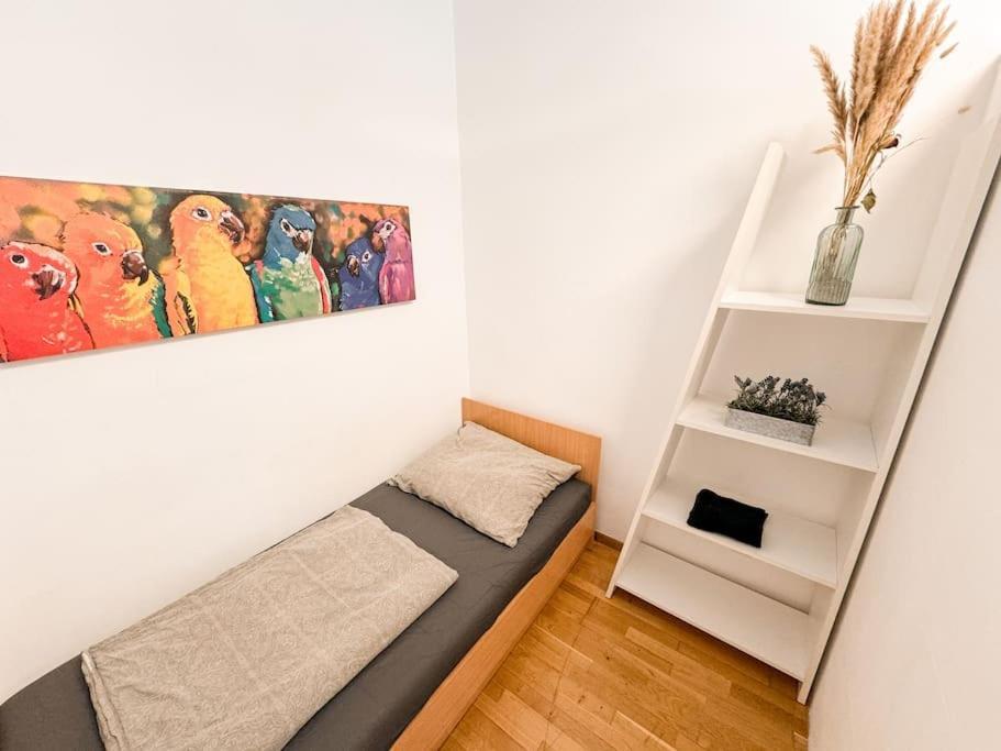 Lend - Design Apartment 2 Graz Bagian luar foto
